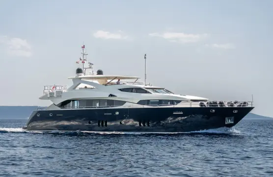 Sunseeker 34m Yacht ARAGO