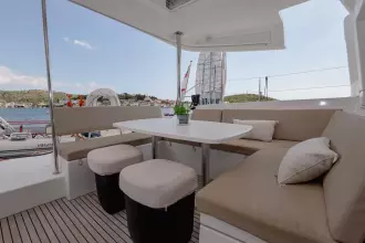 Thumbnail von Lagoon 450 Princess Fontanka