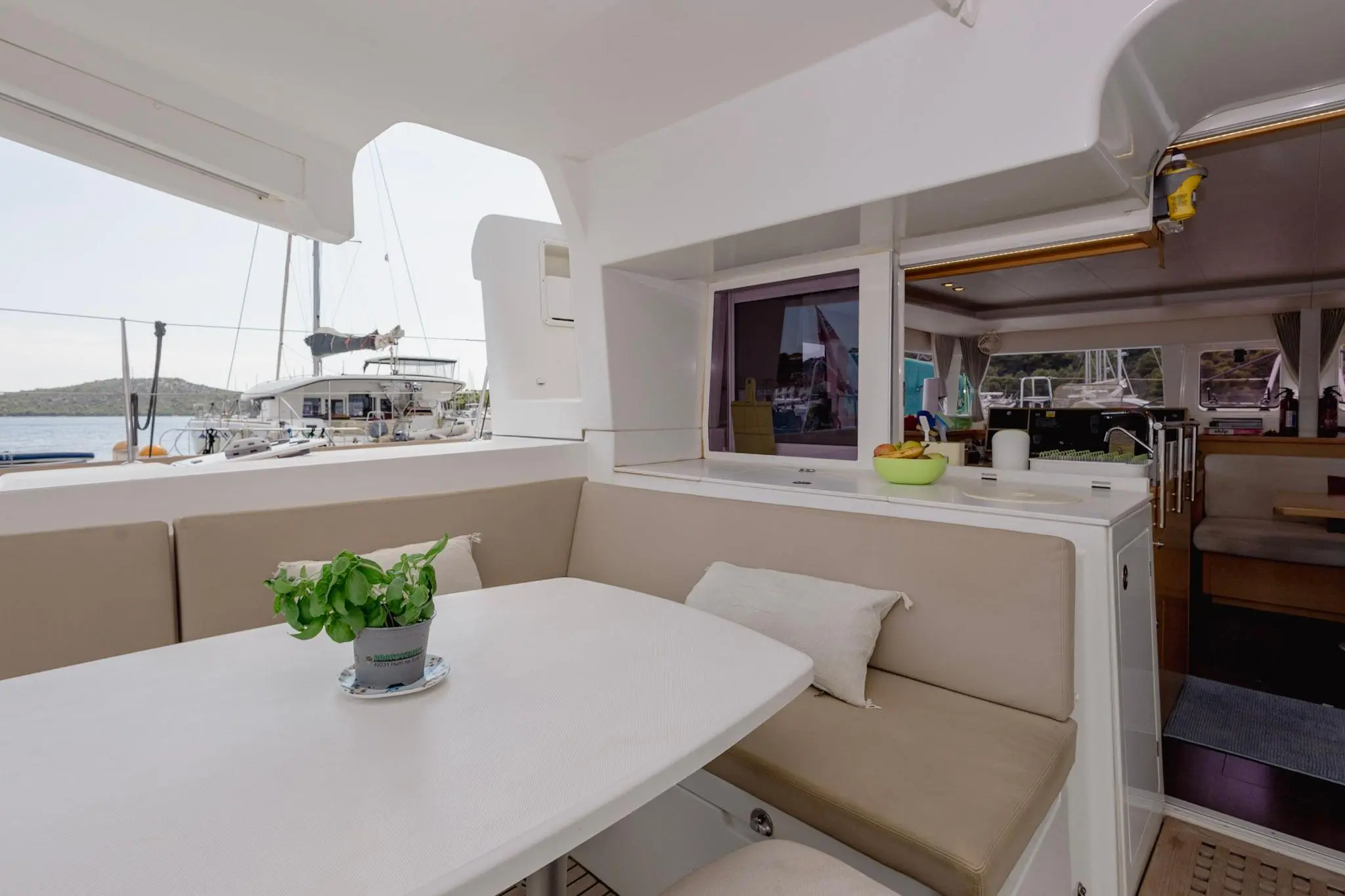 Thumbnail von Lagoon 450 Princess Fontanka