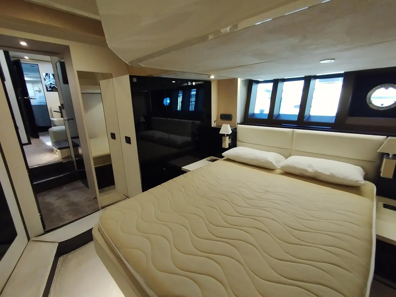 Thumbnail von Cranchi 60HT