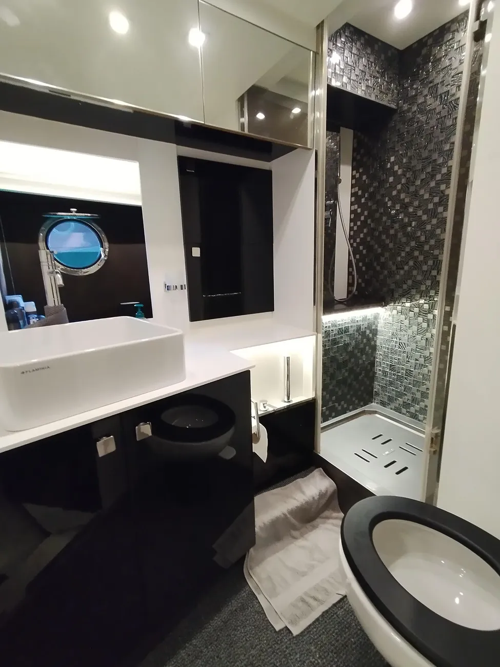 Thumbnail von Cranchi 60HT