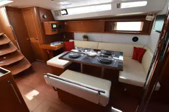 Thumbnail von Beneteau Oceanis 48