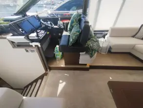 Thumbnail von Prestige 590