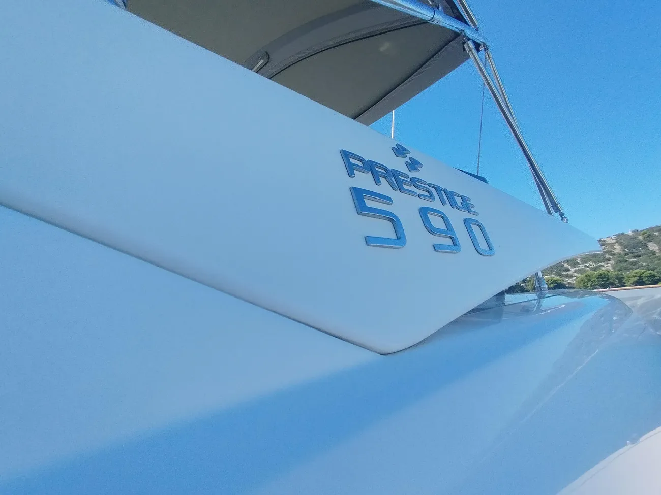 Thumbnail von Prestige 590