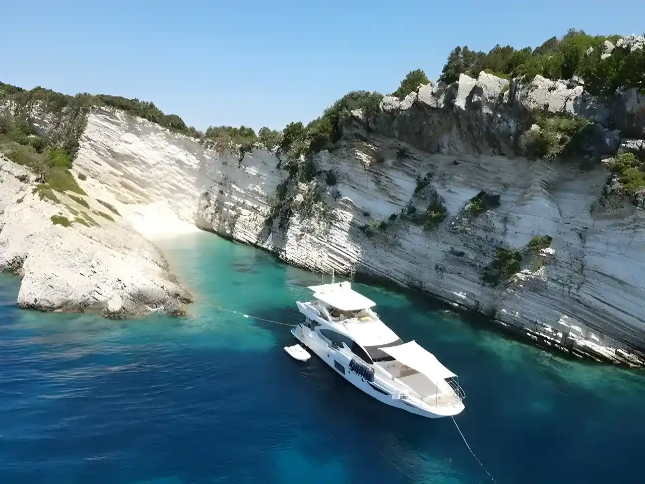 Thumbnail von Azimut 80