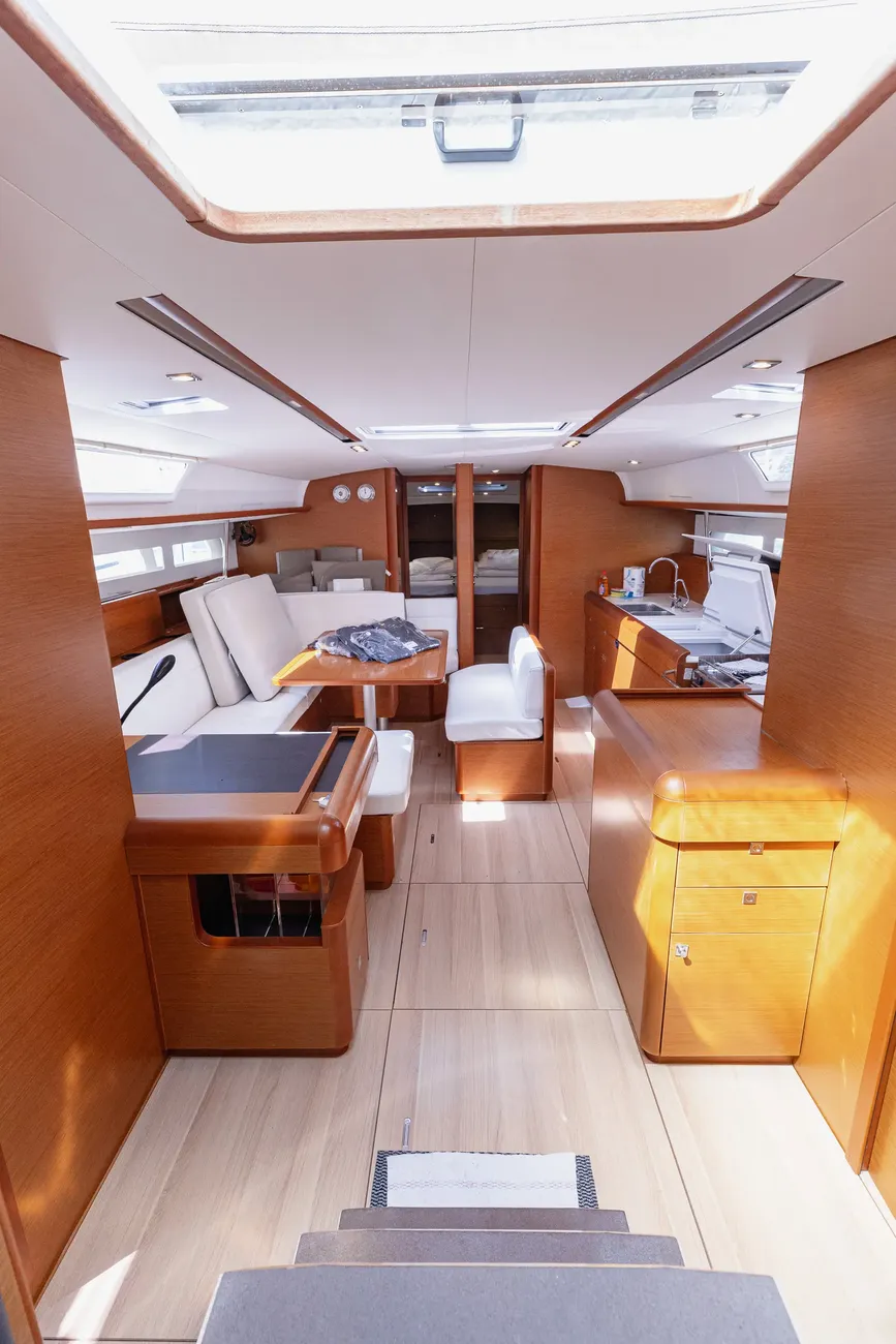 Thumbnail von Jeanneau Sun Odyssey 519