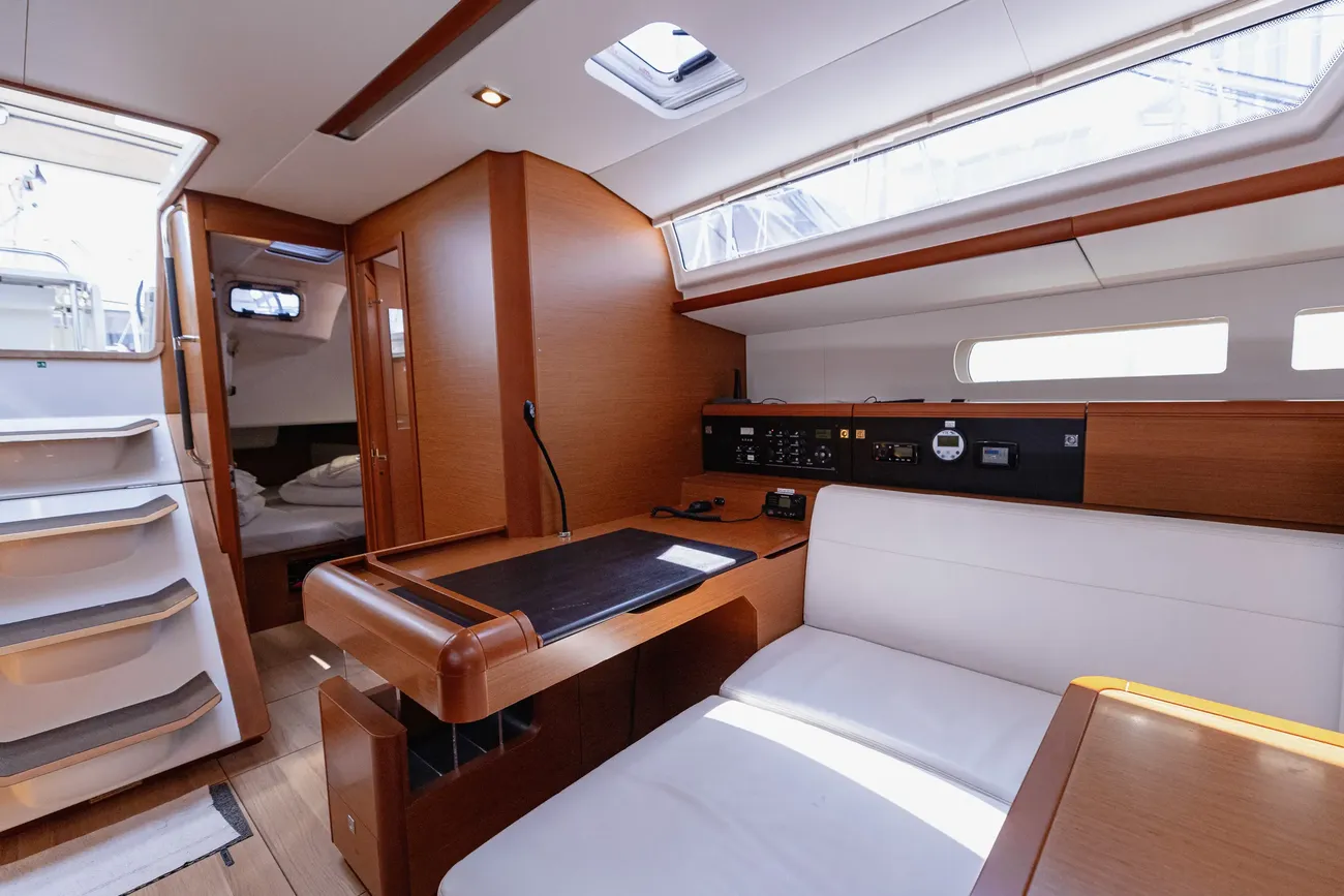 Thumbnail von Jeanneau Sun Odyssey 519