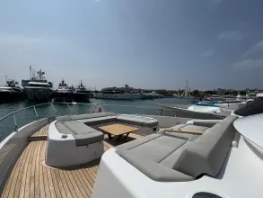 Thumbnail von Ferretti Yachts 860 FERRETTI YACHTS 860