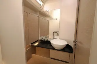 Thumbnail von Hanse 588 Natural Mystic