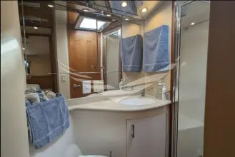 Thumbnail von Hatteras 50 Convertible