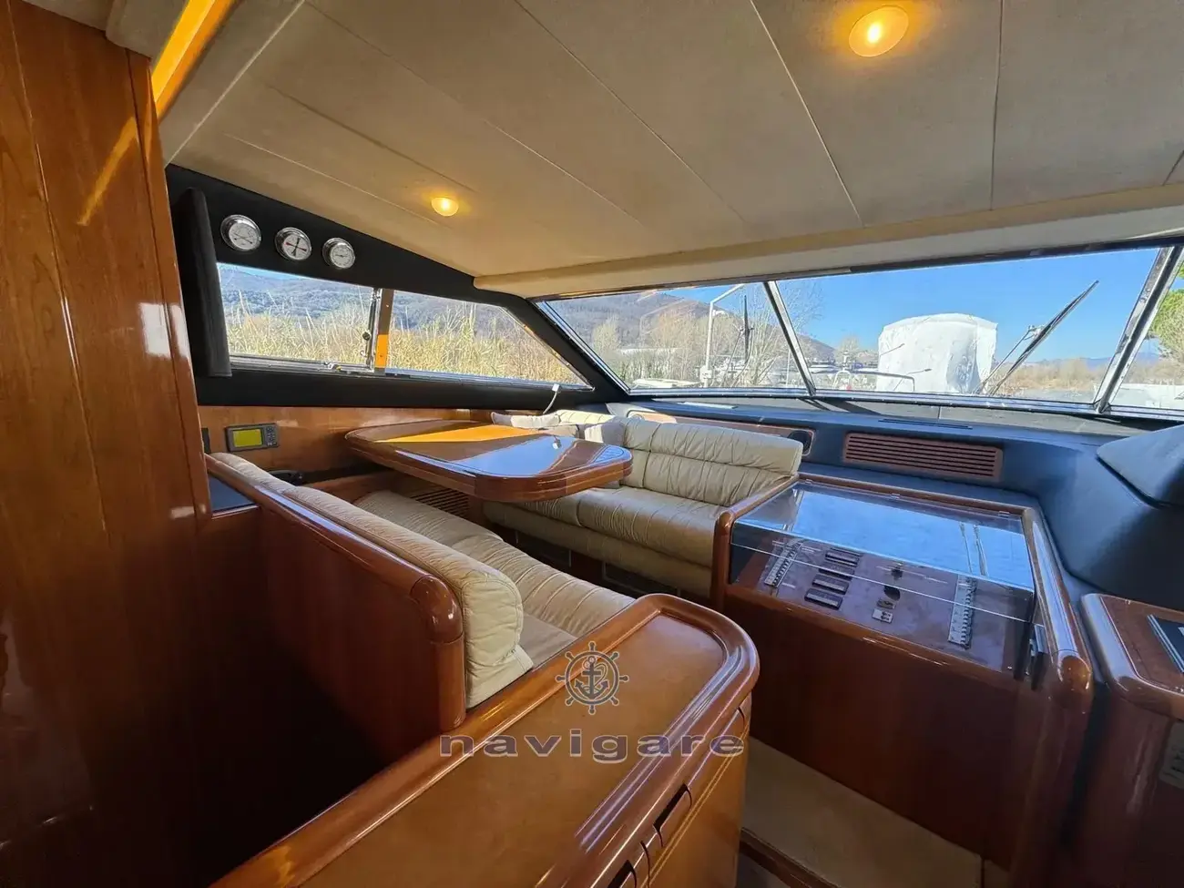 Thumbnail von Ferretti Yachts 810