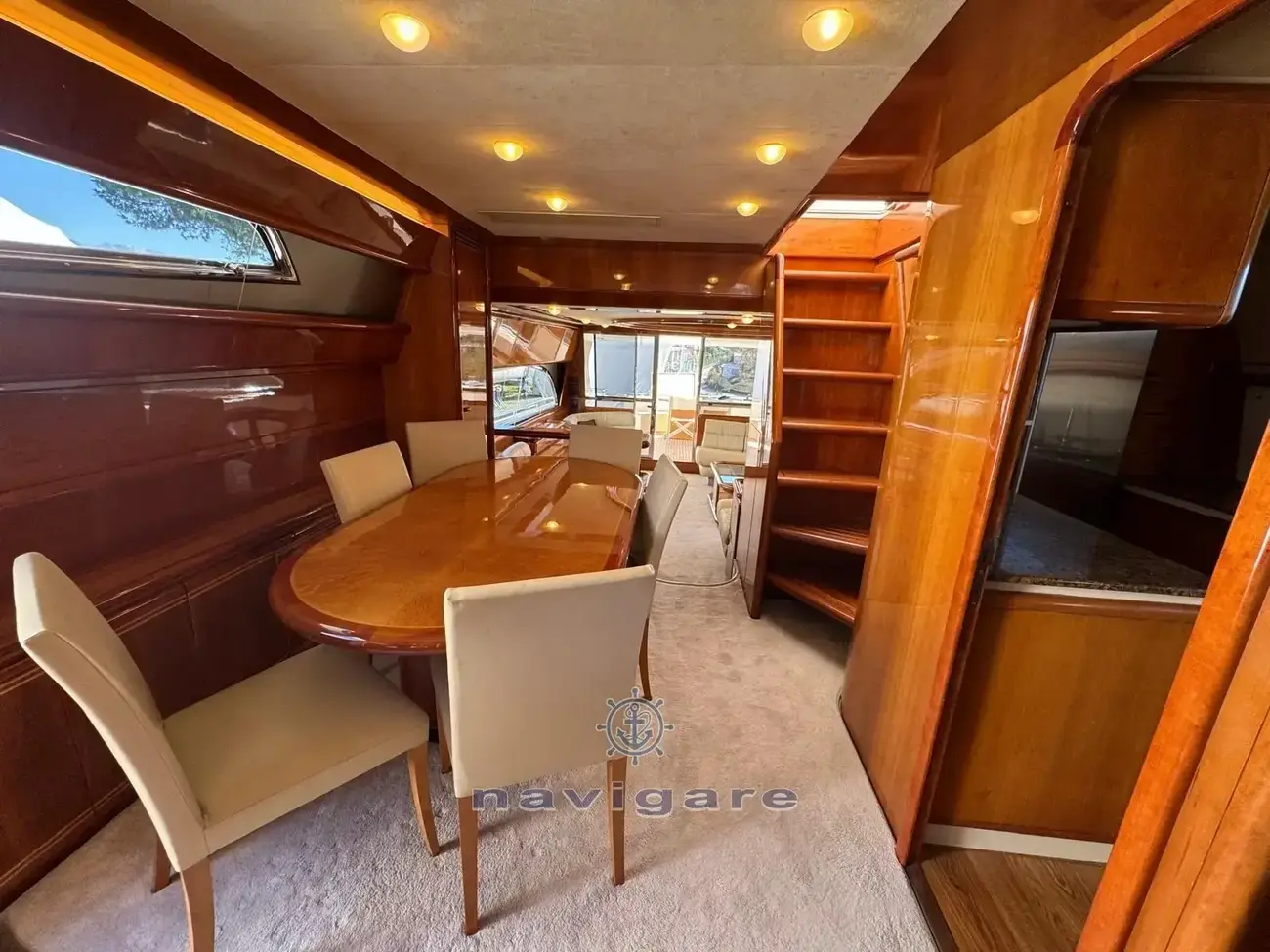 Thumbnail von Ferretti Yachts 810