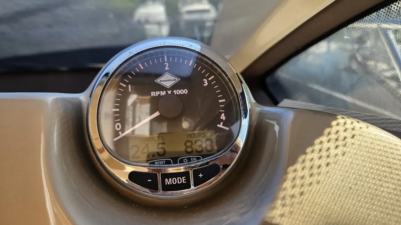 Thumbnail von Azimut 43