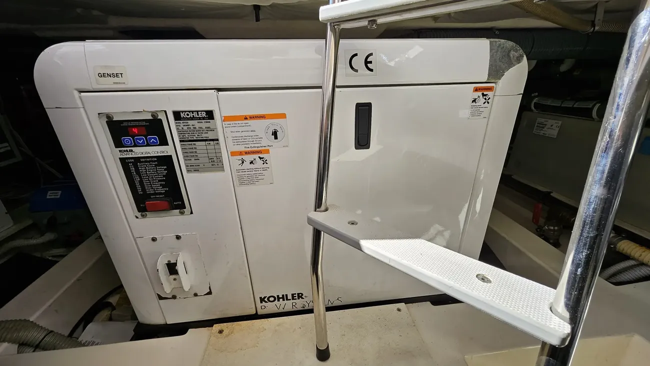 Thumbnail von Azimut 43