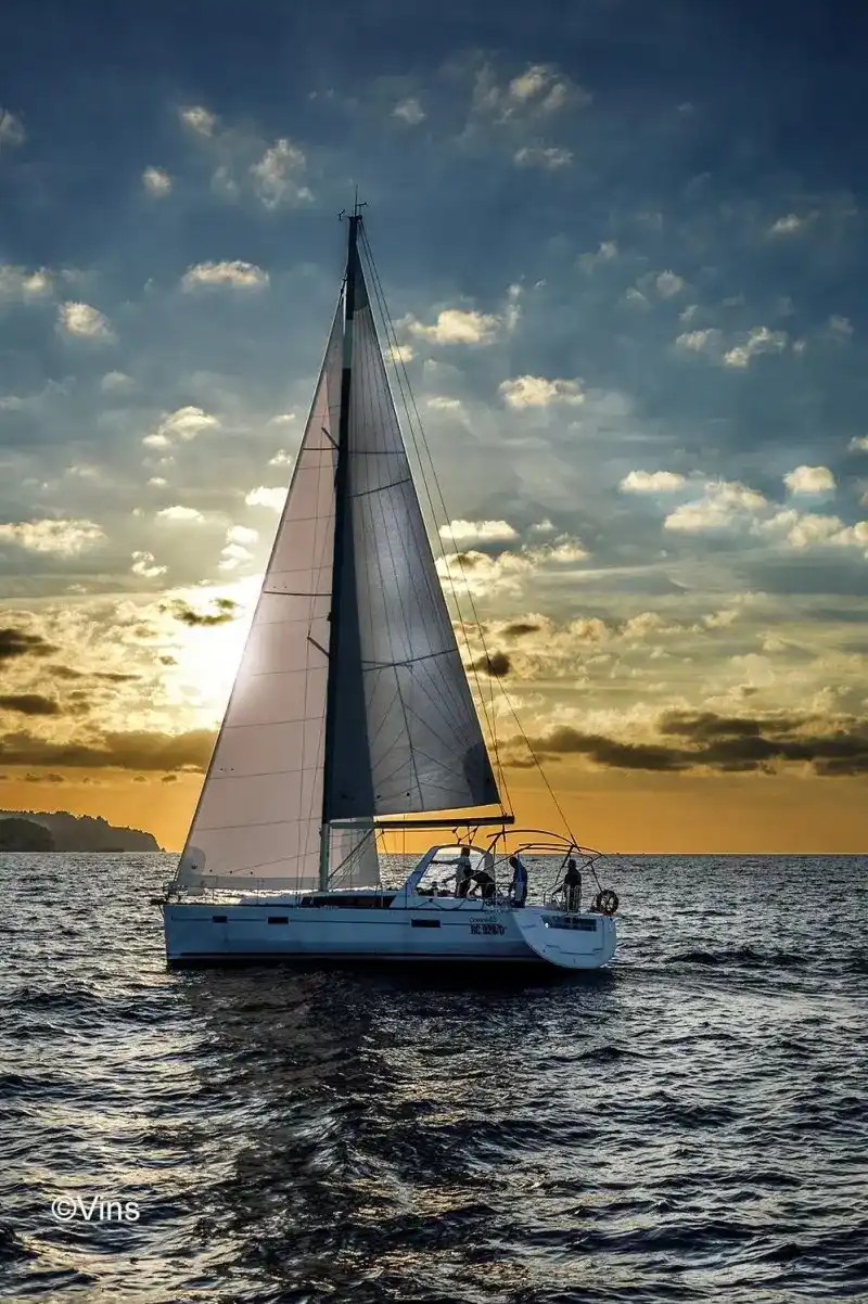 Thumbnail von Beneteau Oceanis 45