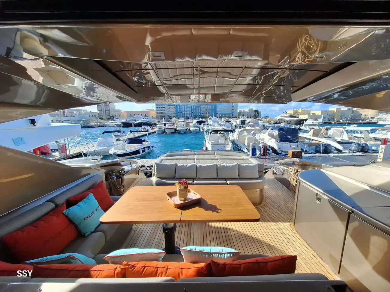 Thumbnail von Pershing 72