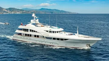 Timmerman Yachts Tri-Deck LATITUDE