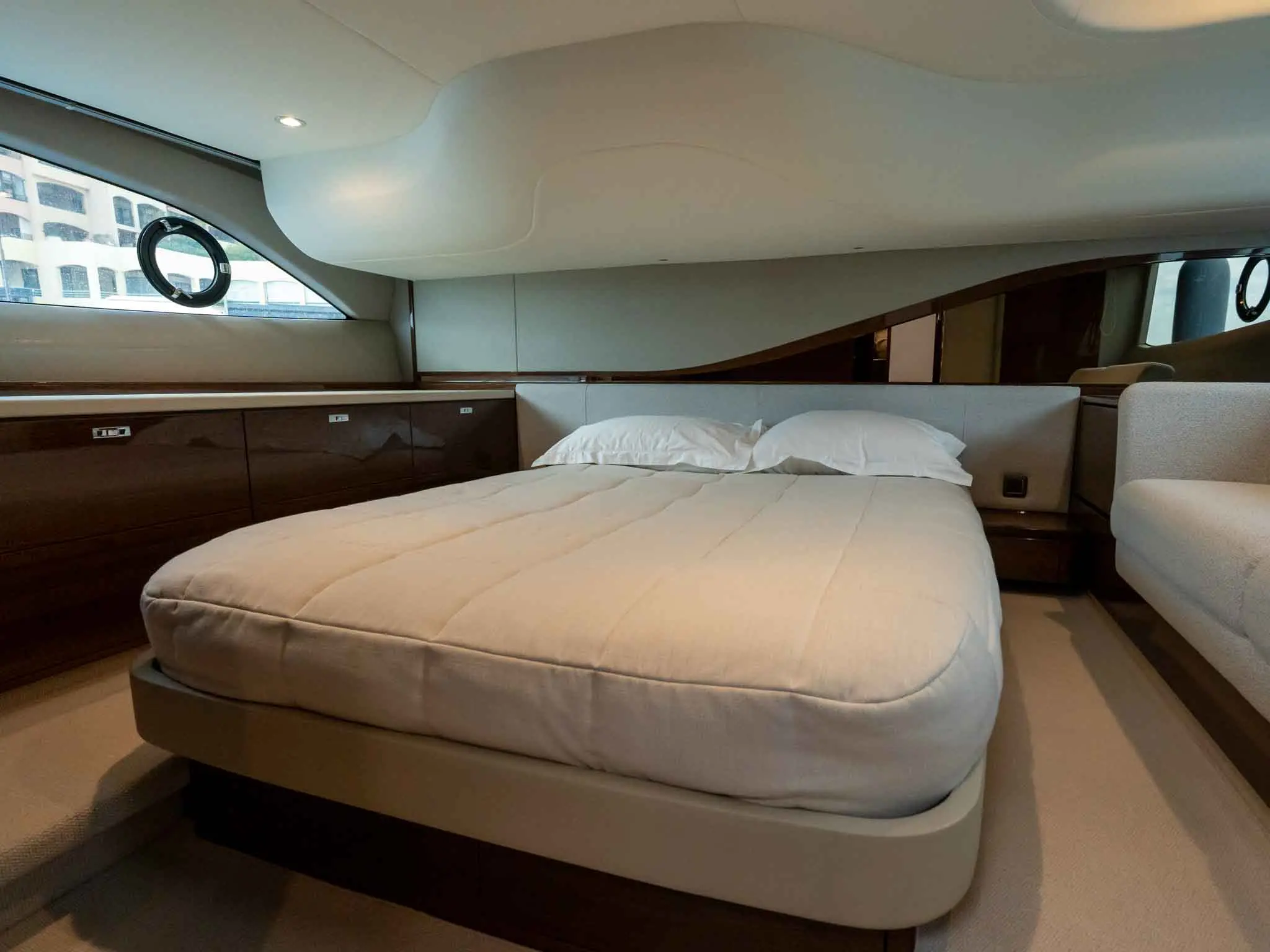 Thumbnail von Princess F45