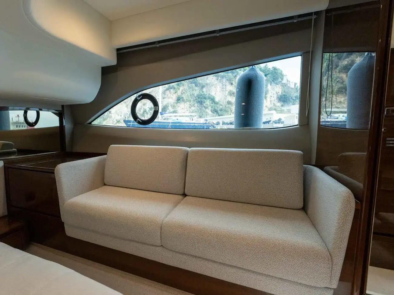 Thumbnail von Princess F45