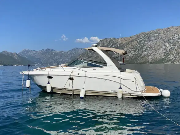 Chaparral 310 Signature