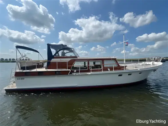 Super Van Craft 13.80