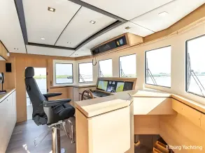 Thumbnail von Alm 	Grand Voyager 65