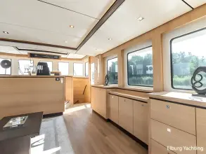 Thumbnail von Alm 	Grand Voyager 65