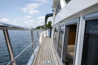 Thumbnail von Van Den Hoven Exclusive 1600 Van den Hoven Exclusive 1600