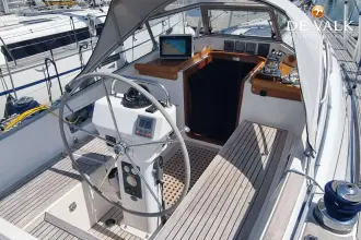 Thumbnail von Hallberg-Rassy 37