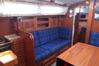 Thumbnail von Hallberg-Rassy 37