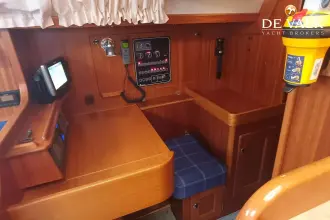 Thumbnail von Hallberg-Rassy 37