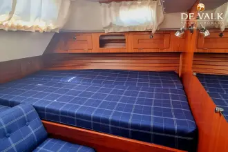 Thumbnail von Hallberg-Rassy 37