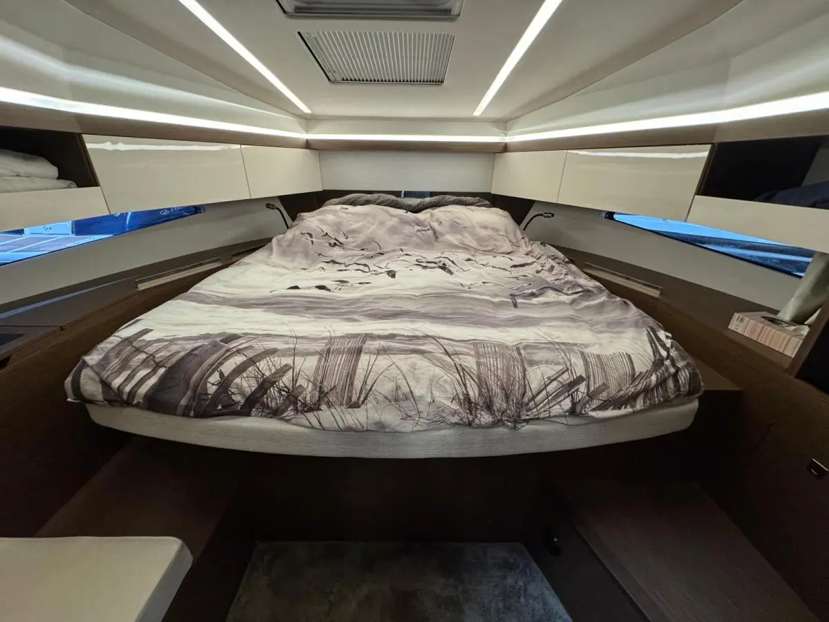 Thumbnail von Jeanneau NC 37 JEANNEAU NC37 met slechts 87 uur!