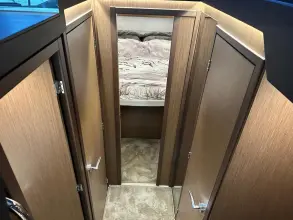 Thumbnail von Jeanneau NC 37 JEANNEAU NC37 met slechts 87 uur!