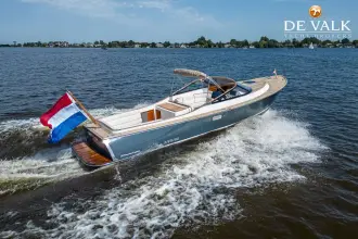 Thumbnail von Long Island Yachts 33 Runabout Hybrid
