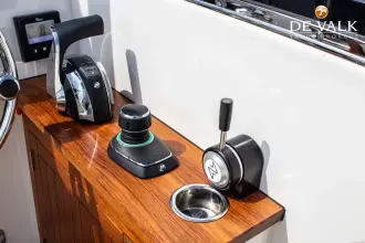 Thumbnail von Long Island Yachts 33 Runabout Hybrid