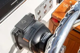 Thumbnail von Long Island Yachts 33 Runabout Hybrid