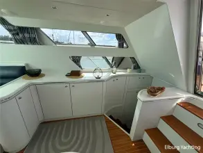 Thumbnail von Elegance 53