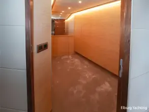 Thumbnail von Van Den Hoven Executive 2100