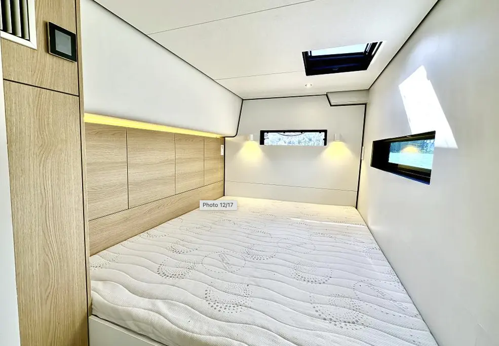 Thumbnail von Vaan R5