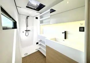 Thumbnail von Vaan R5