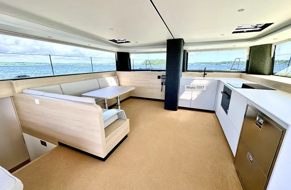 Thumbnail von Vaan R5