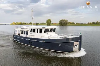 Steeler Explorer 50 Pilothouse