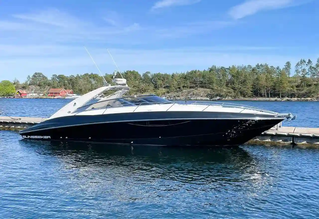 Sunseeker Superhawk 43 CGI