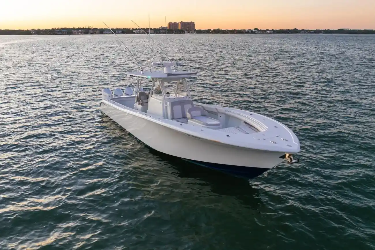 Thumbnail von Yellowfin 39 Offshore