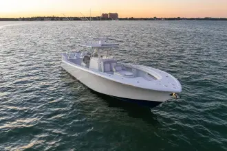 Thumbnail von Yellowfin 39 Offshore