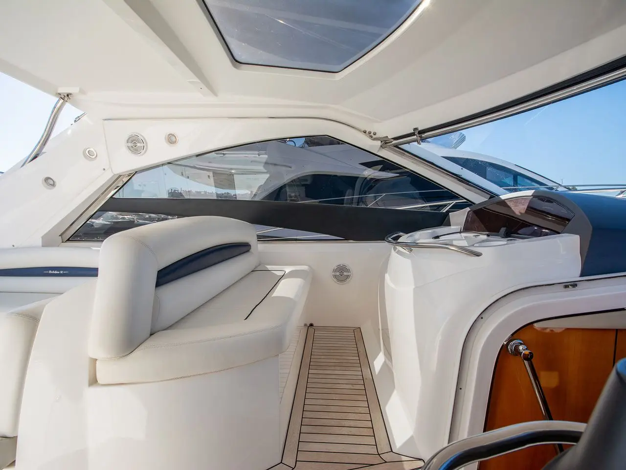 Thumbnail von Sunseeker Portofino 53 CHEERS ALL