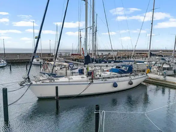 Chantiers Maritimes de Paimpol et Fécamp Via 52