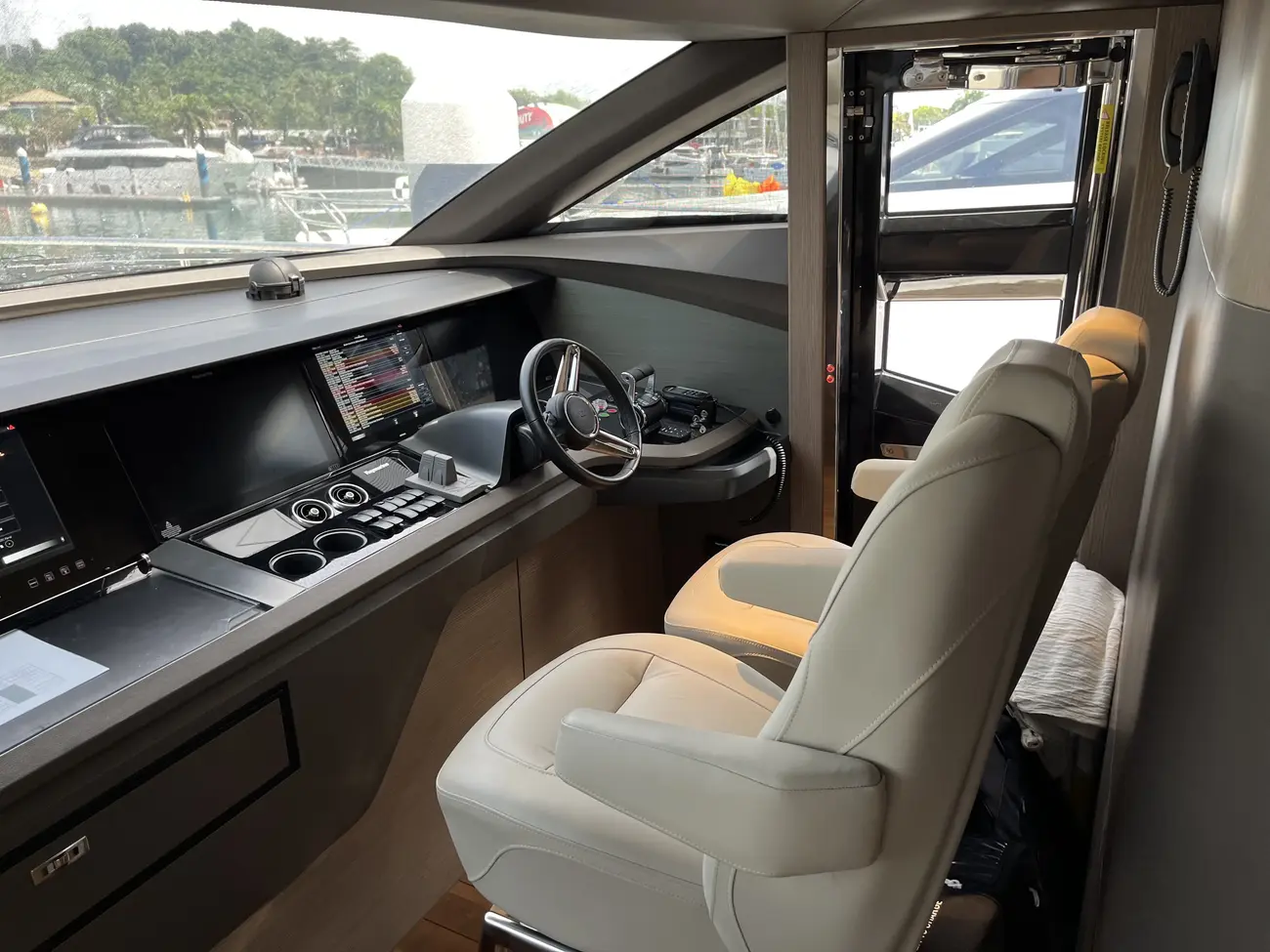 Thumbnail von Princess Y85 n/a