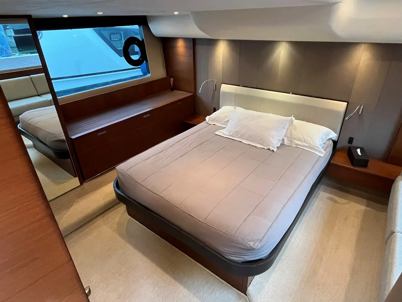 Thumbnail von Princess 56 Flybridge IRIS ROSE